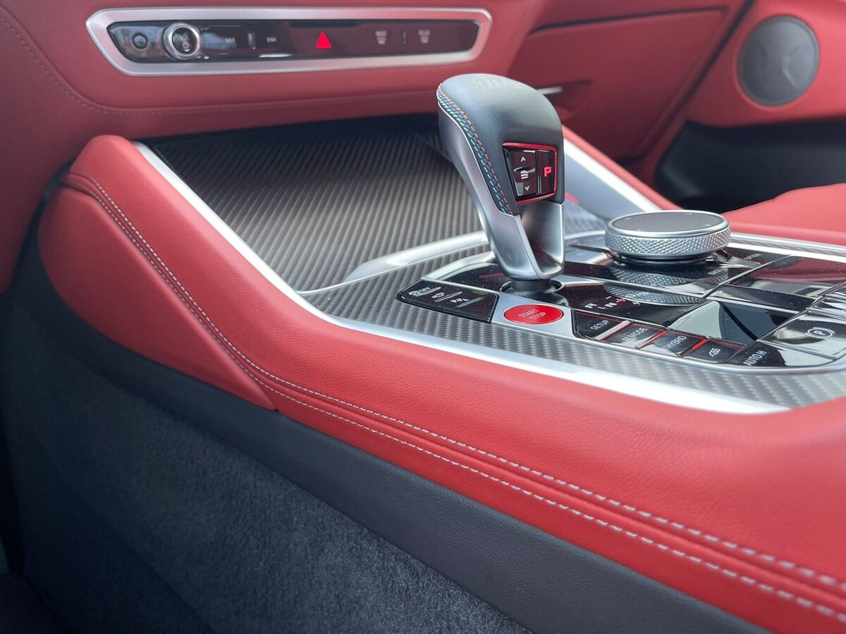 BMW M Hybrid v8 2023