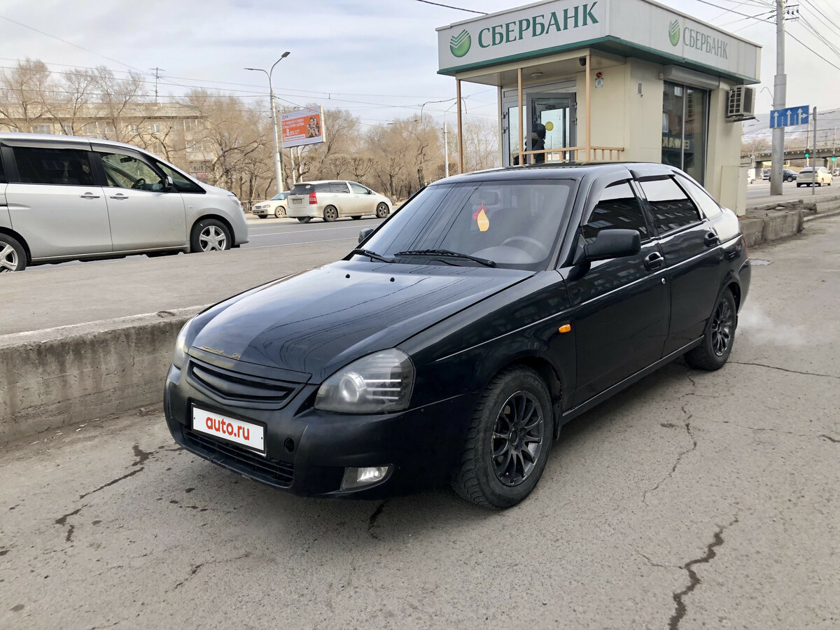 Чёрная Приора хэтчбек 716