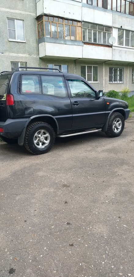 Ниссан мистраль 1994