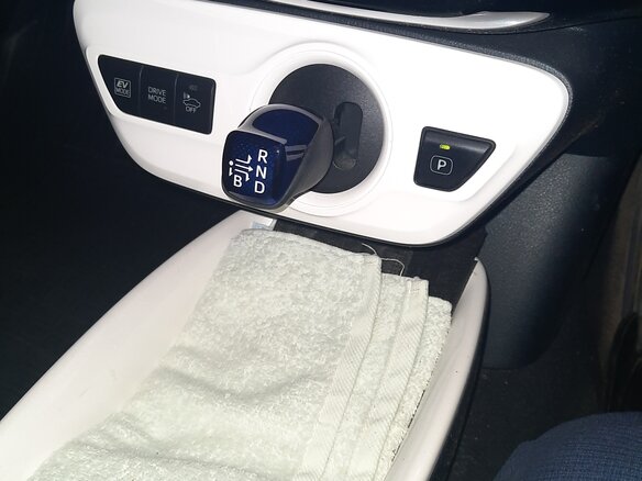 2016 Toyota Prius IV (XW50), серый, 1600000 рублей - вид 24