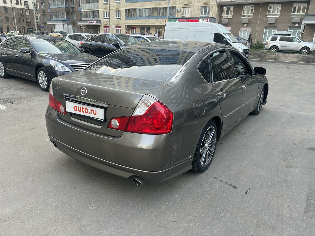 Ниссан фуга 2004 год