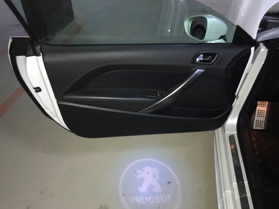 Купить б/у Peugeot RCZ I 1.6 AT (156 л.с.) бензин автомат в ...