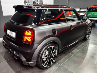 2024 Mini Hatch Cooper S III (F55/F56) Рестайлинг 2, чёрный, 6590000 рублей, вид 1