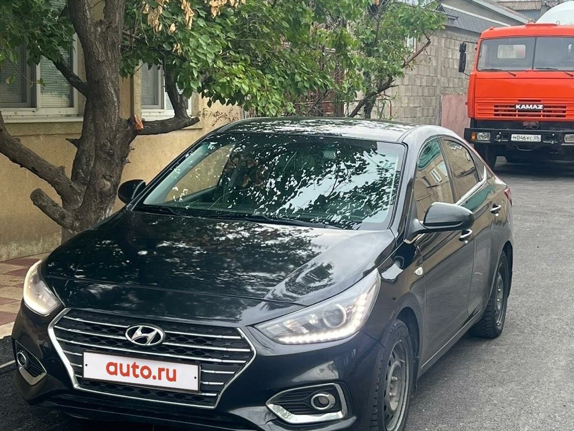 Купить б/у Hyundai Solaris II 1.6 AT (123 л.с.) бензин автомат в Новом ...