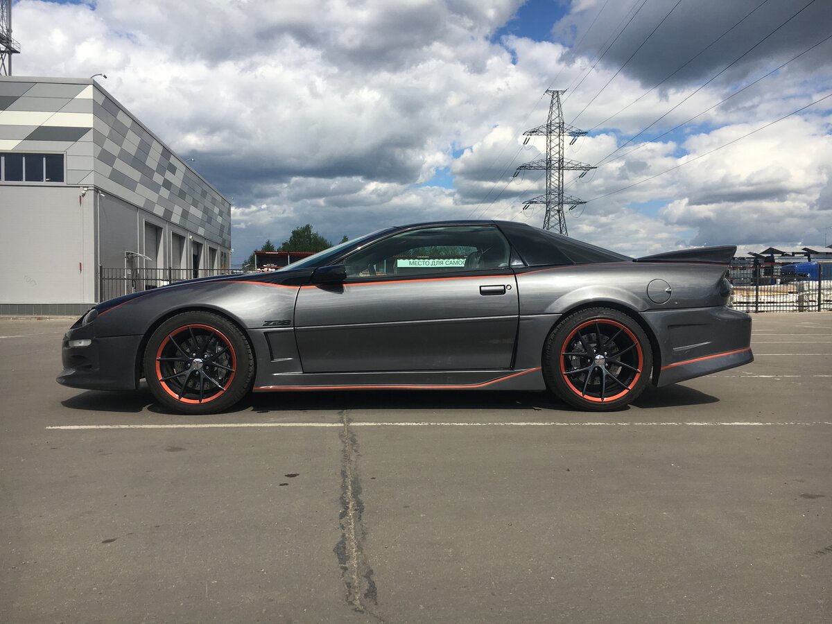 Chevrolet Camaro IV Рестайлинг.