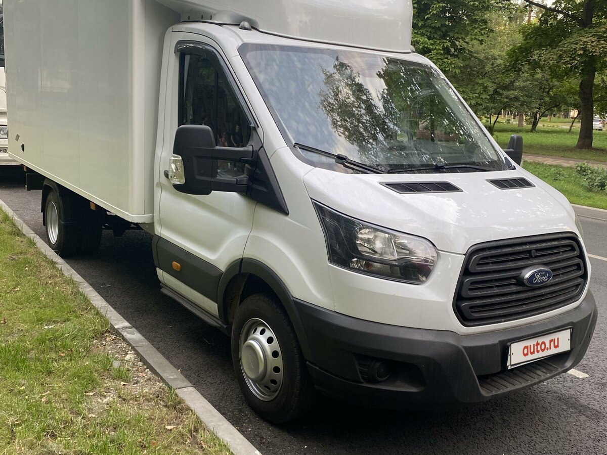 Купить б/у Ford Transit дизель механика в Москве: белый изотермический ...
