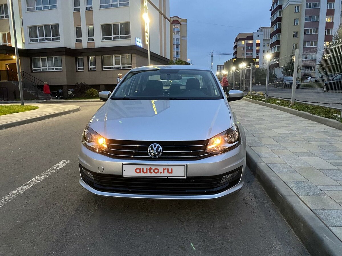 Купить б/у Volkswagen Polo V Рестайлинг 1.6 AT (110 л.с.) бензин ...