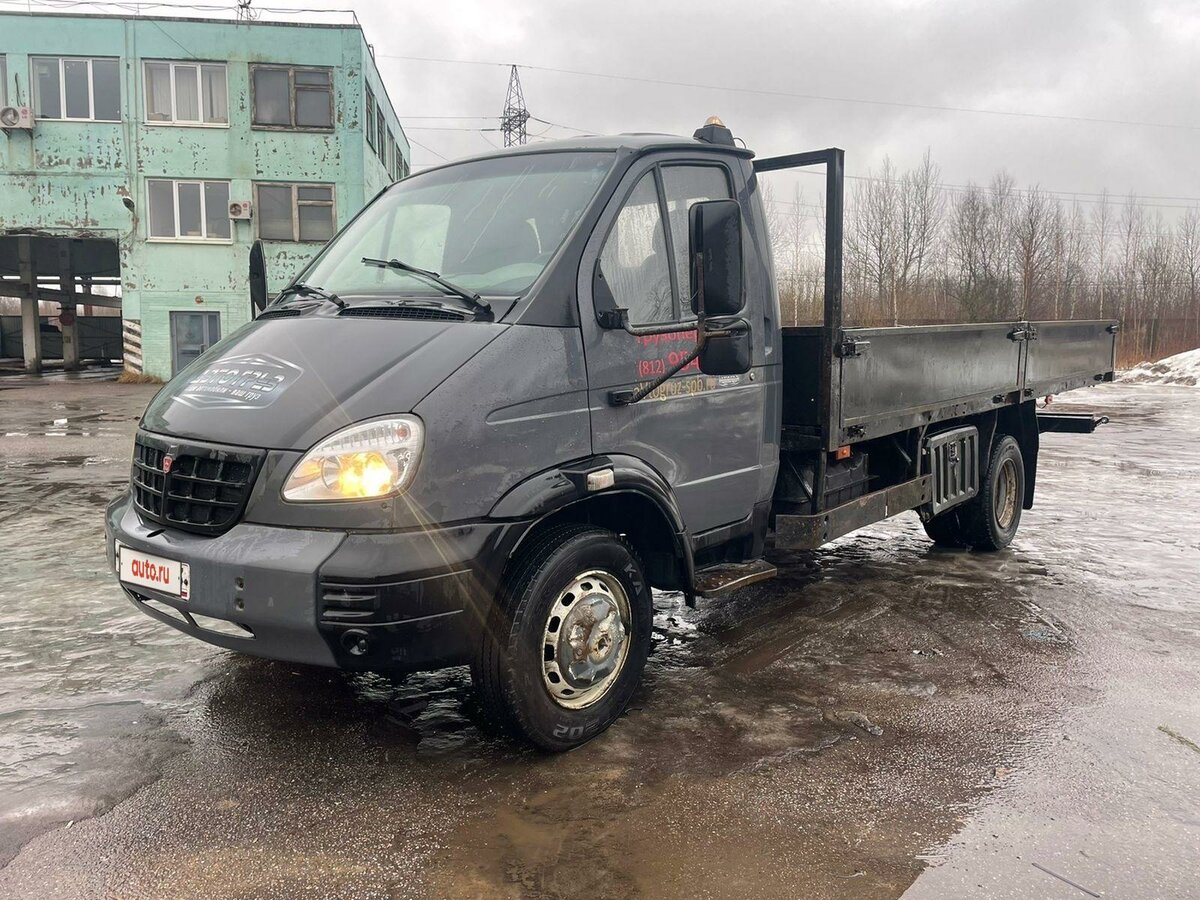 Купить б/у ГАЗ Валдай дизель механика в Колпино: серый бортовой ...