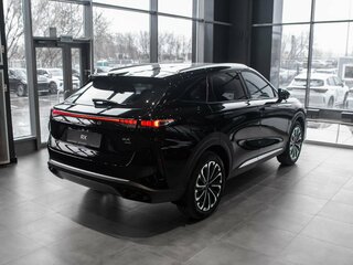 2025 Exeed RX, чёрный, 4600000 рублей, вид 4