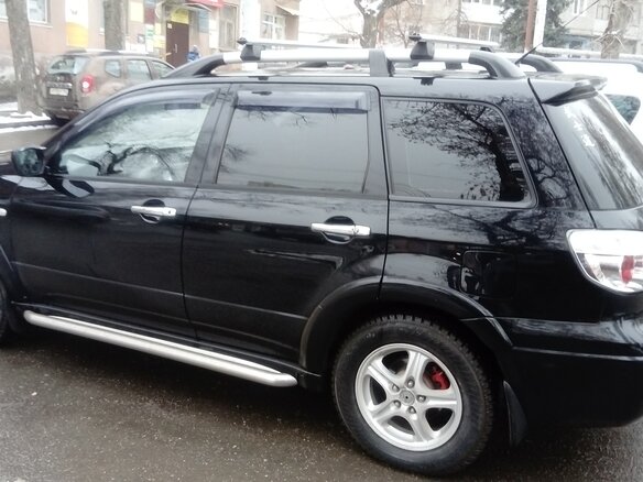 2007 Mitsubishi Outlander I, чёрный - вид 2