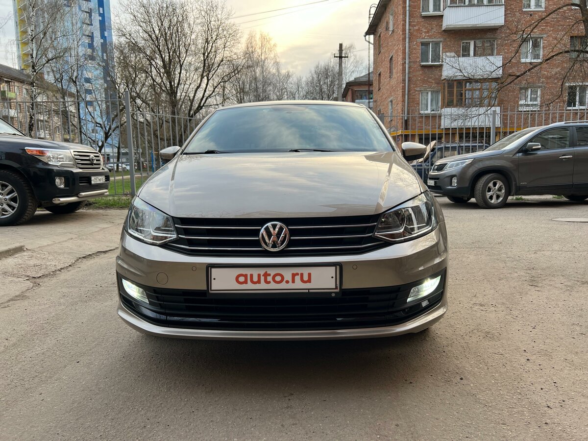 Купить б/у Volkswagen Polo V Рестайлинг 1.6 AT (110 л.с.) бензин ...