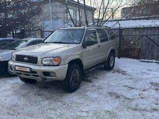 2000 Nissan Pathfinder II, серебристый, 750000 рублей, вид 1