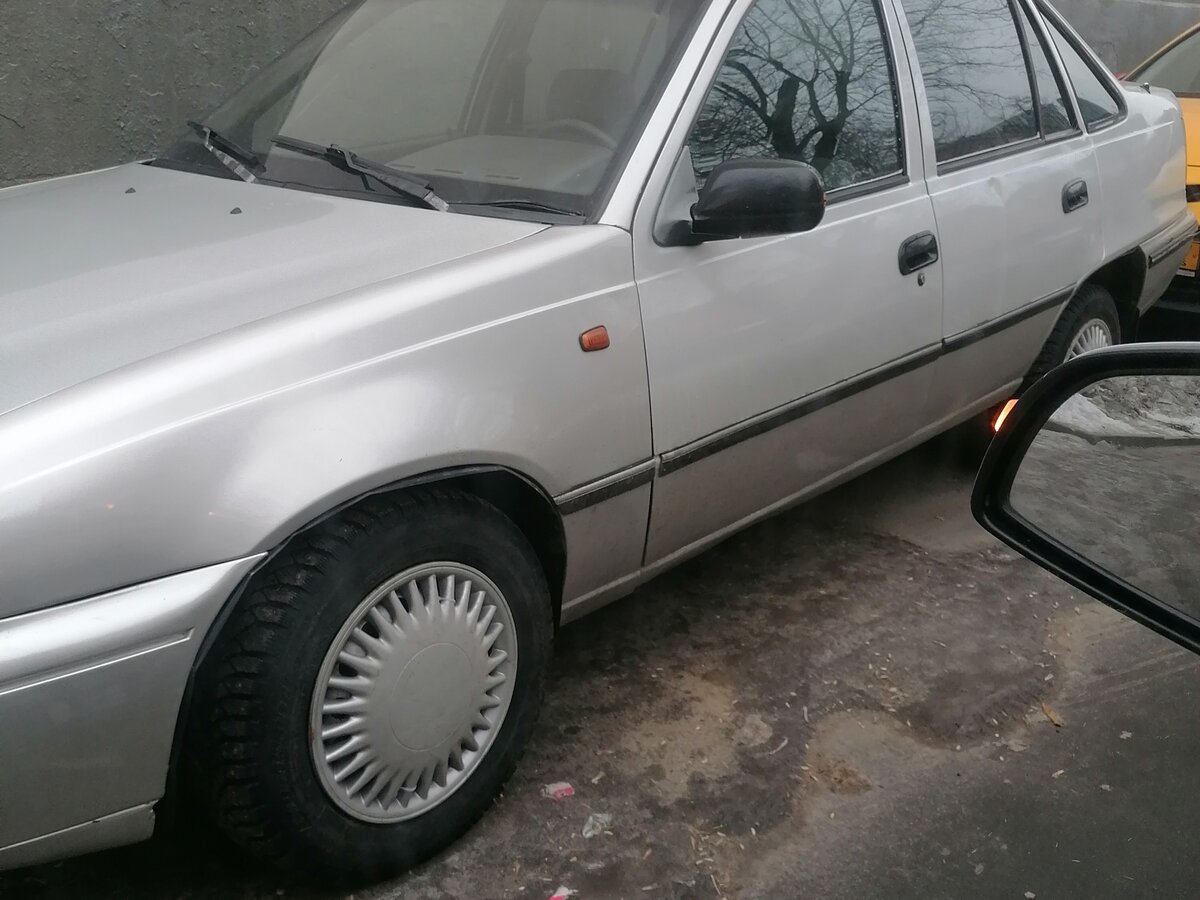 Купить б/у Daewoo Nexia I 1.5 MT (75 л.с.) бензин механика в Москве ...