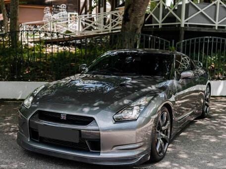 Купить б/у Nissan GT-R I 3.8 AMT (485 л ...