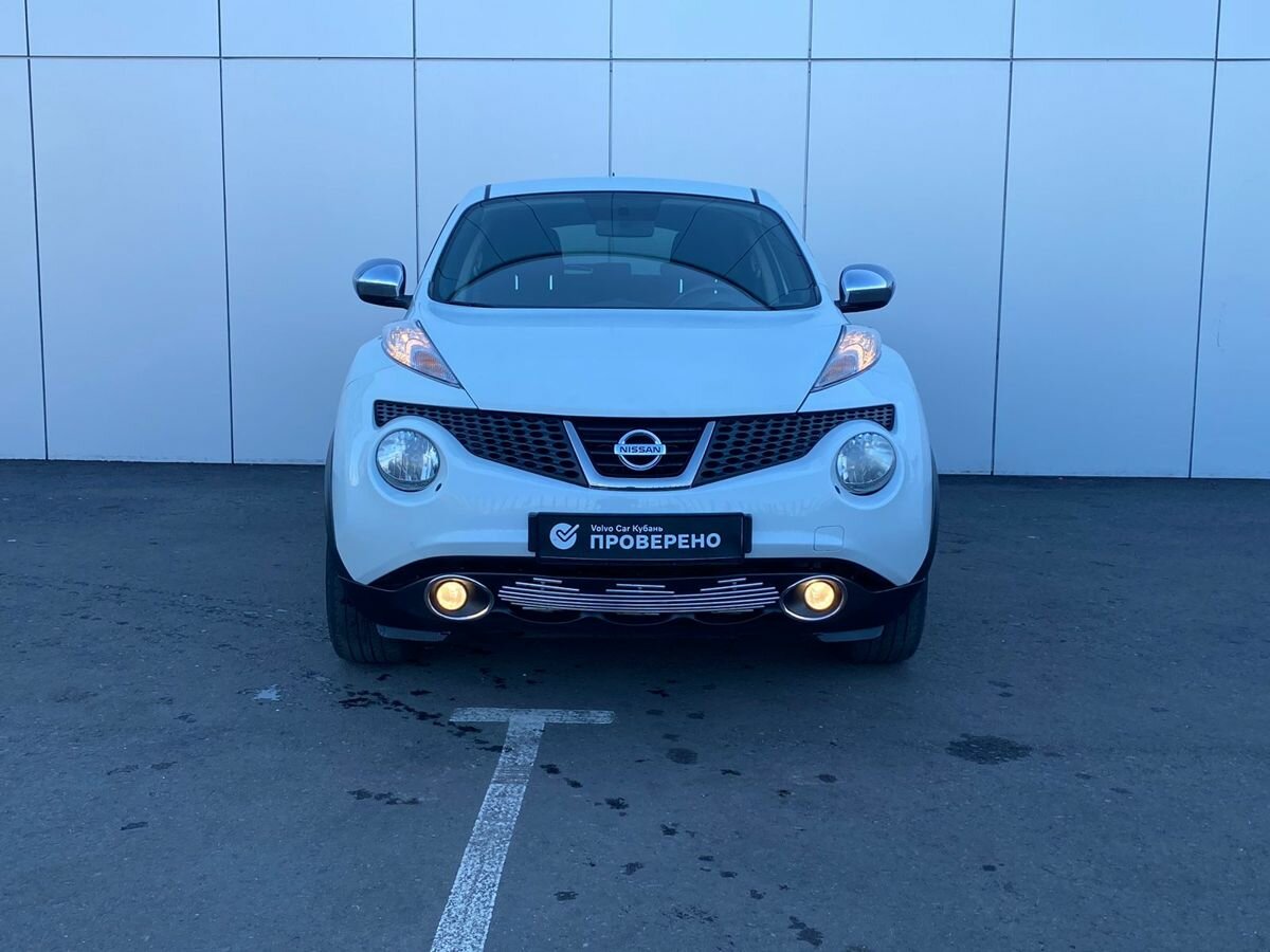 Купить б/у Nissan Juke I 1.6 CVT (117 л.с.) бензин вариатор в