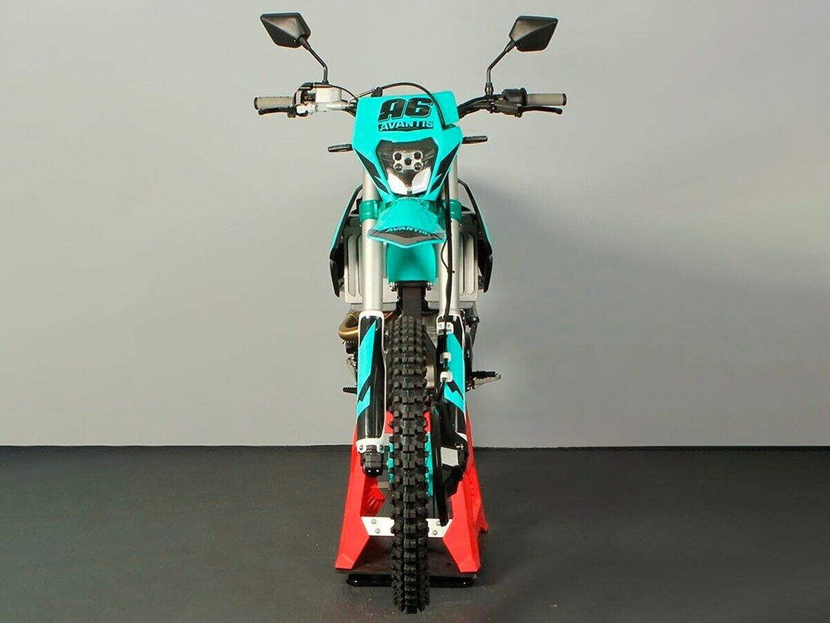 Avantis A6