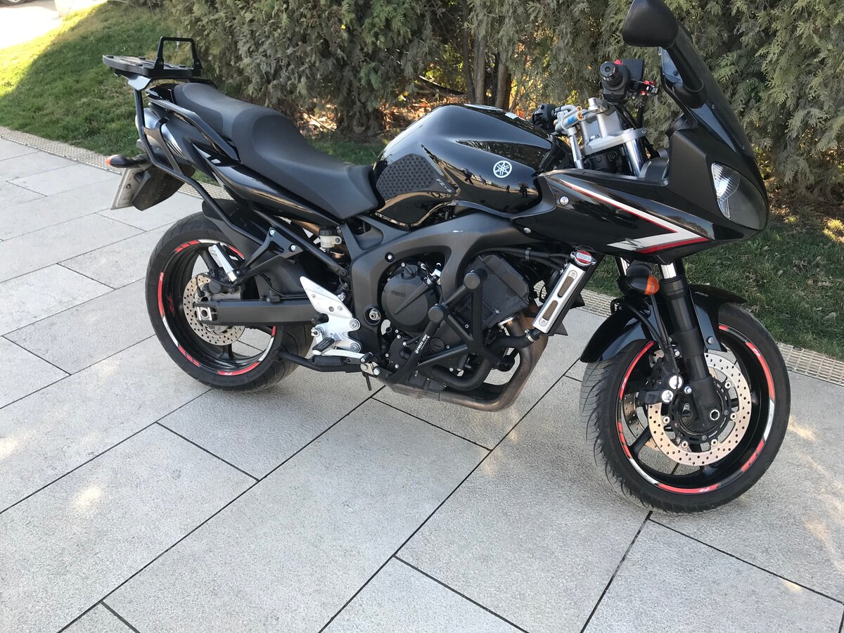 Yamaha FZ 600 2008