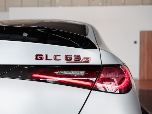 2024 Mercedes-Benz GLC Coupe AMG 63 AMG S E Performance II (C254), серый, 17450000 рублей - вид 12