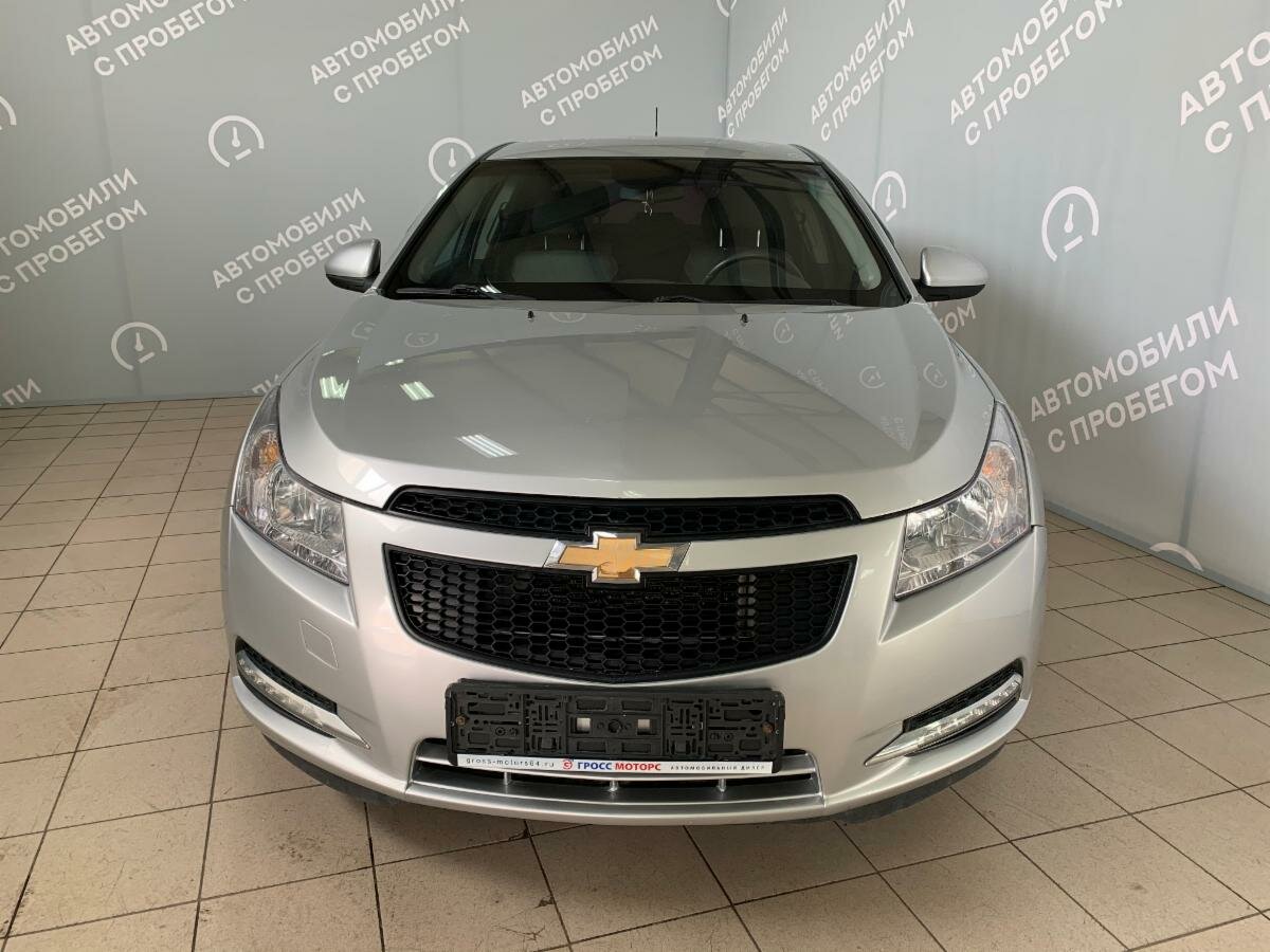 Купить б/у Chevrolet Cruze I 1.6 AT (109 л.с.) бензин