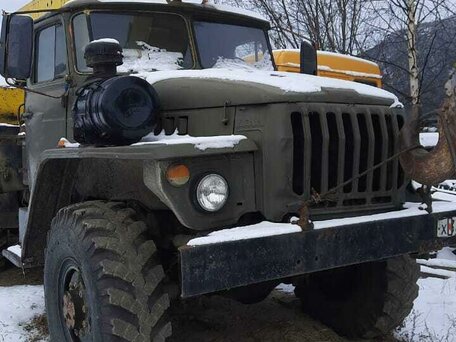 1994 Урал КС, зелёный, 2900000 рублей, вид 2