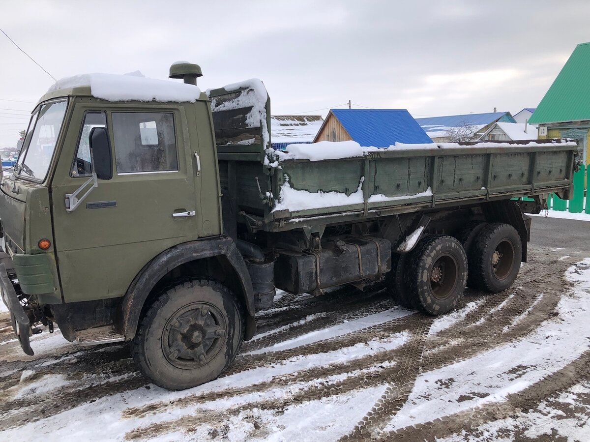 Купить б/у КамАЗ 55102 дизель механика в Исянгулове: зелёный самосвал с ...