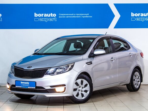 2016 Kia Rio III Рестайлинг, серебристый