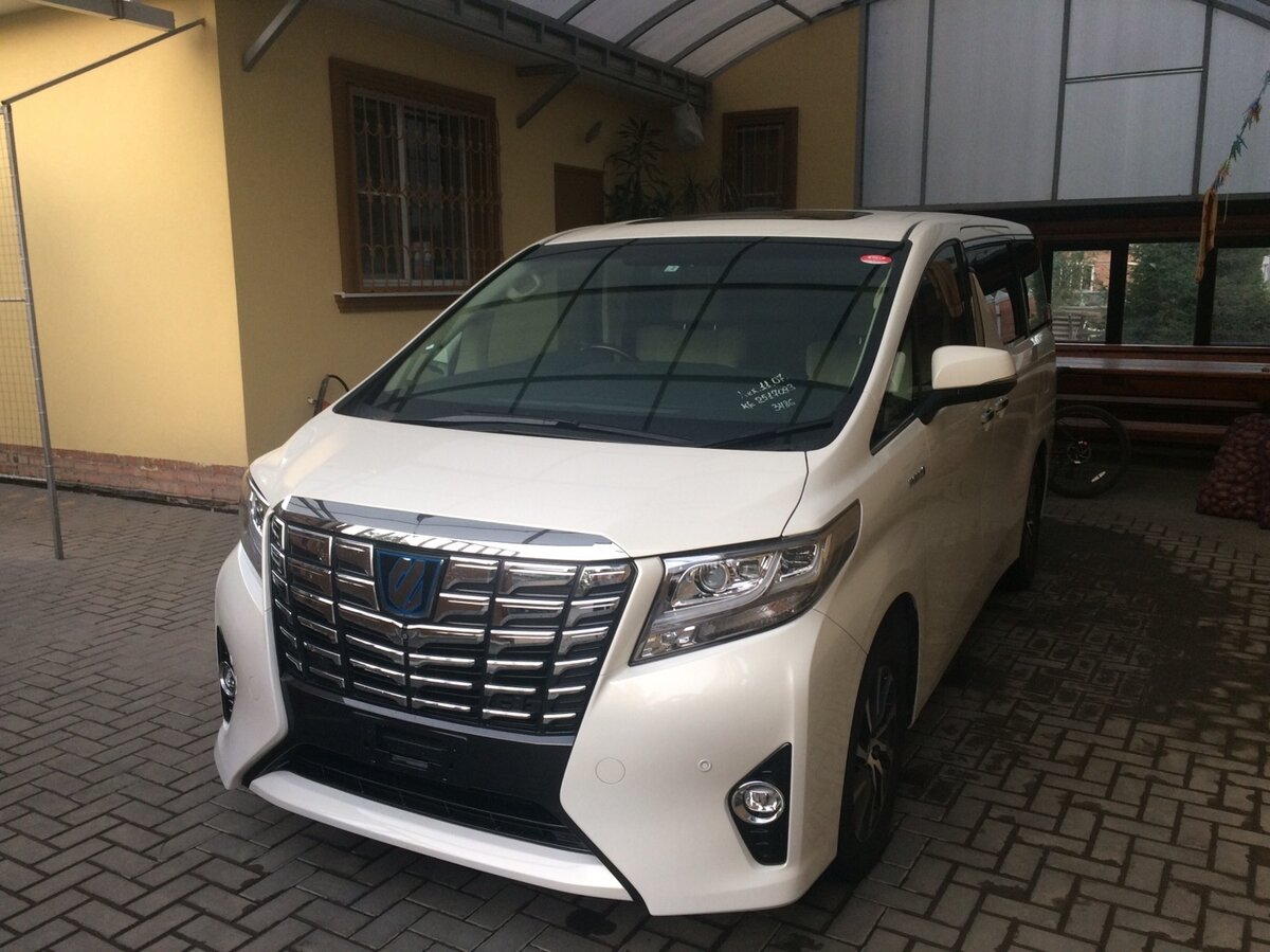 Toyota alphard iii