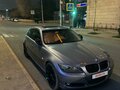 2009 BMW 3 серии 325xi V (E90/E91/E92/E93) Рестайлинг, серый, 550000 рублей - вид 2