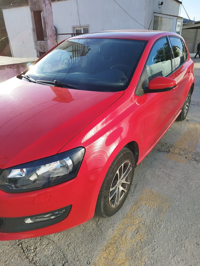 Купить б/у Volkswagen Polo V 1.4 AMT (85 л.с.) бензин робот в