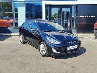 2014 Hyundai Solaris I, чёрный, 779000 рублей, вид 3