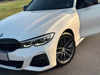 2022 BMW 3 серии 320i VII (G2x), белый, 3000000 рублей, вид 1