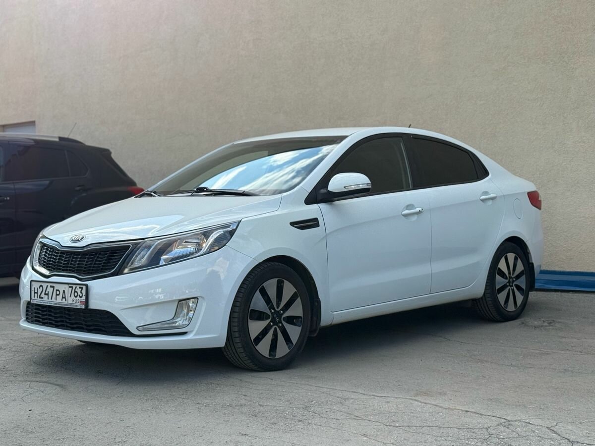 Kia Rio 4-speed III