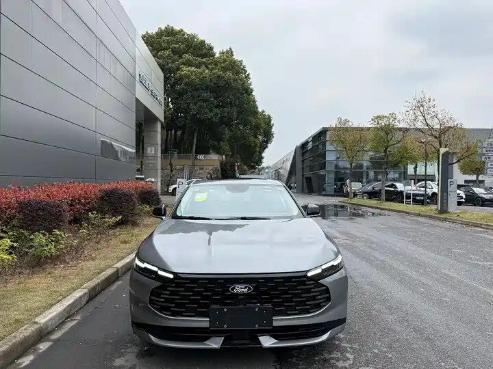 Ford Mondeo VI Рестайлинг