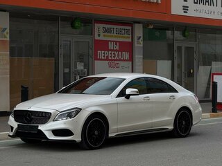 2015 Mercedes-Benz CLS 400 II (C218) Рестайлинг, белый, 2795000 рублей, вид 1