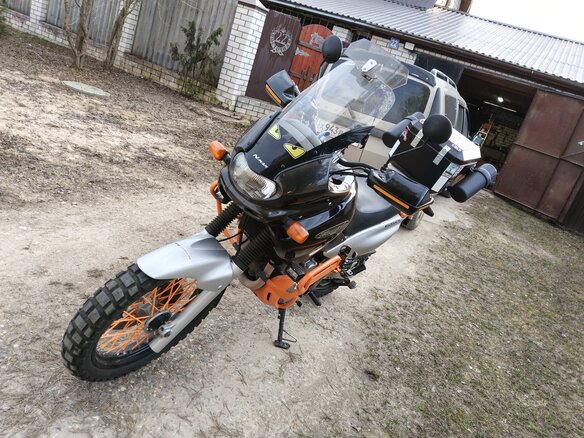 1997 Suzuki XF 650 Freewind, чёрный, 310000 рублей - вид 6