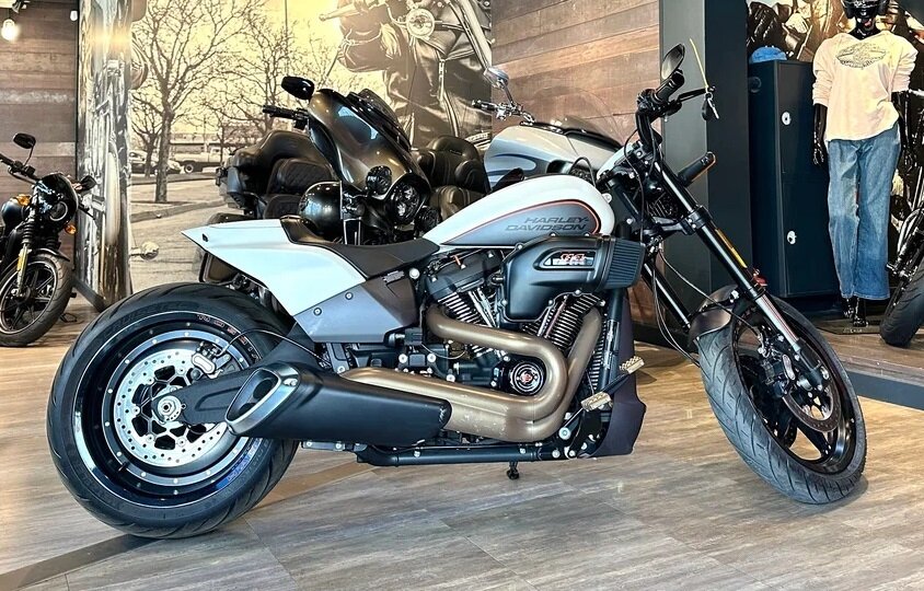 Harley-Davidson FXDR 114