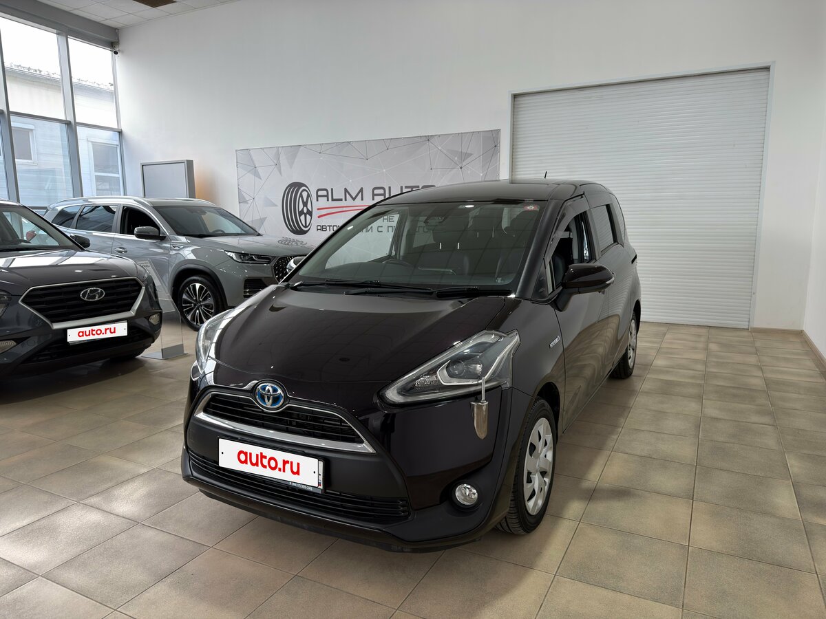 Toyota Sienta II