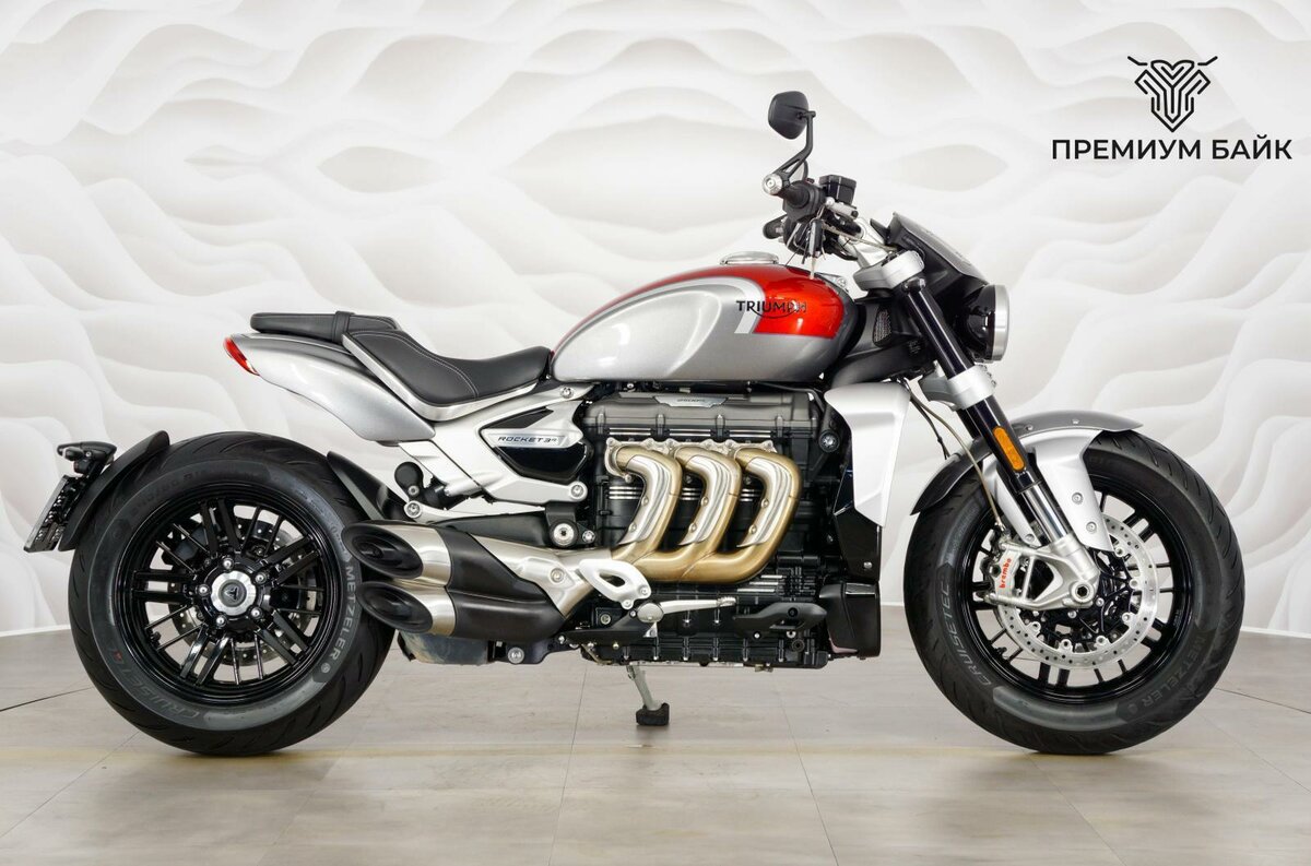 Triumph Rocket 3