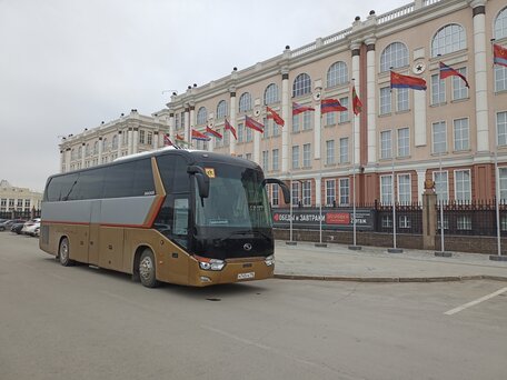 2013 King Long XMQ6129Y, золотистый, 4000000 рублей, вид 2