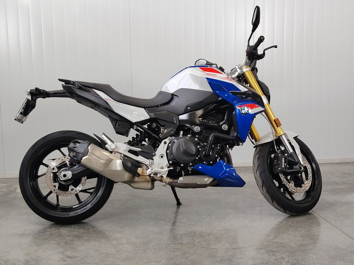 BMW F 900 R