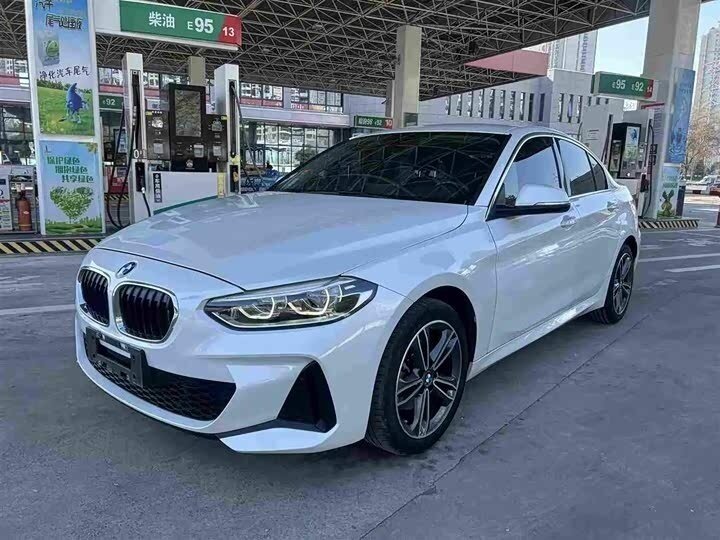 BMW 1 серии 120i III (F52) Рестайлинг