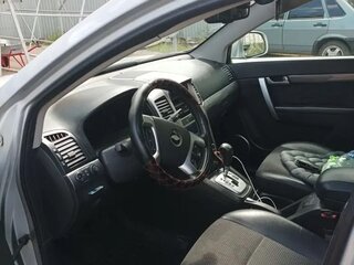 2011 Chevrolet Captiva I, серебристый, 750000 рублей, вид 2