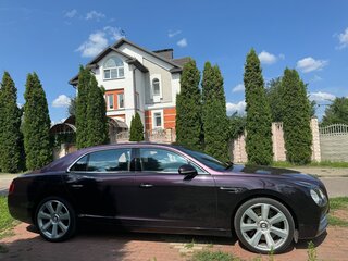 2014 Bentley Flying Spur II, красный, 6050000 рублей, вид 4