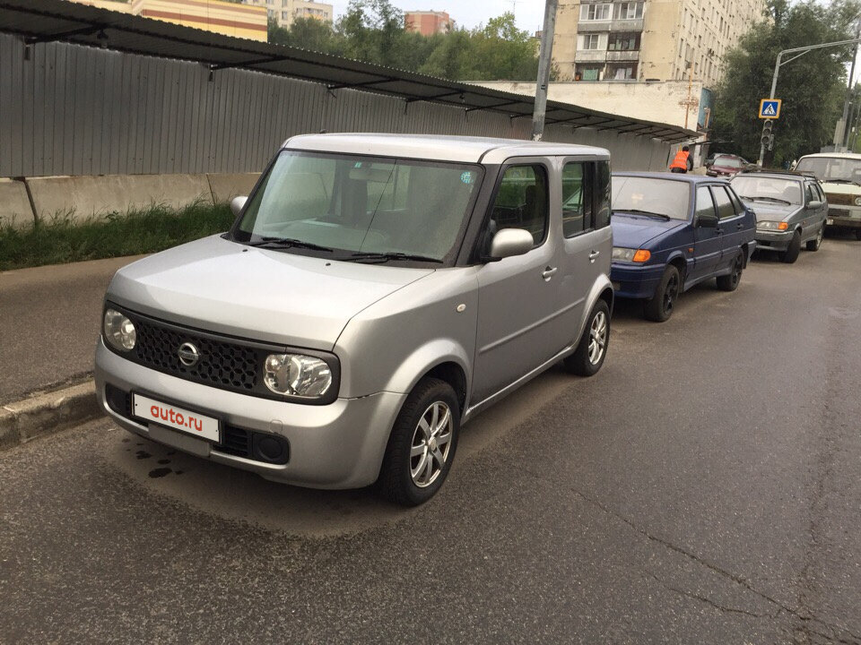 Nissan Cube 11