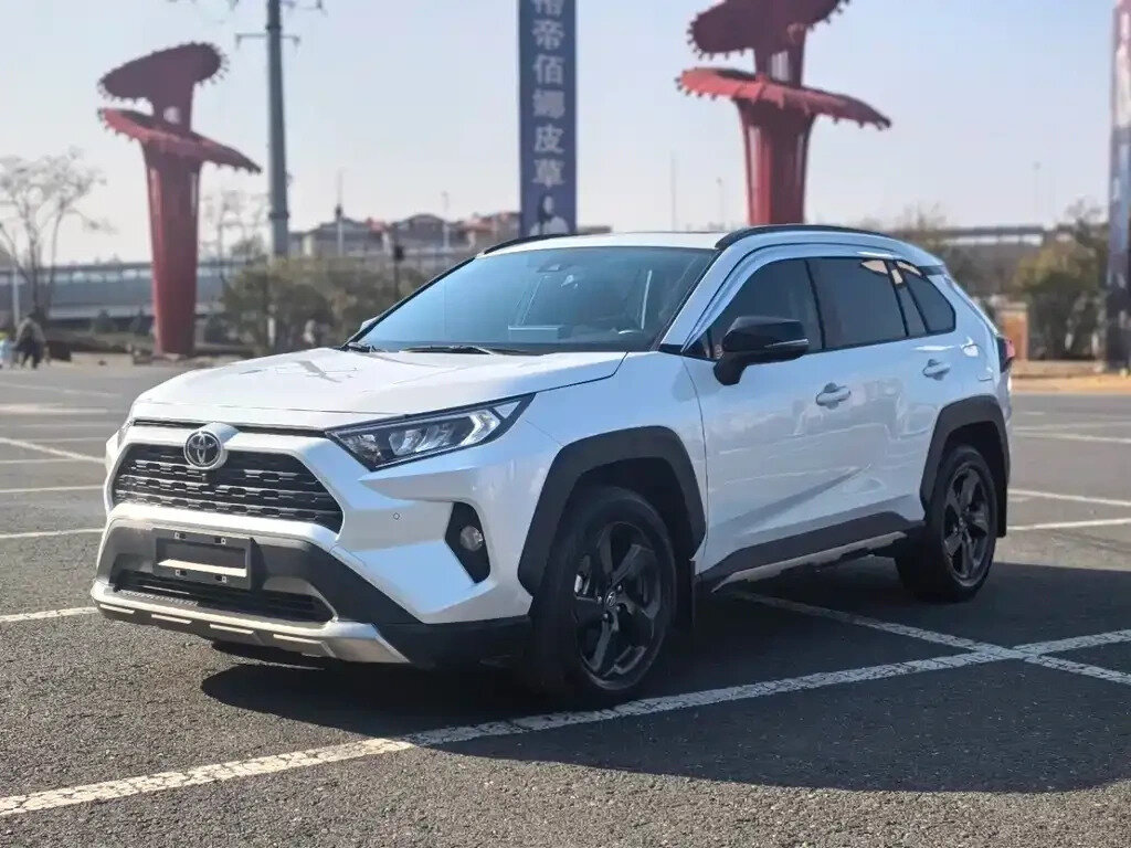Toyota RAV4 V (XA50)