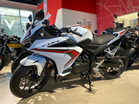 Купить новый Honda CBR 400R инжектор 6 передач в Казани: белый