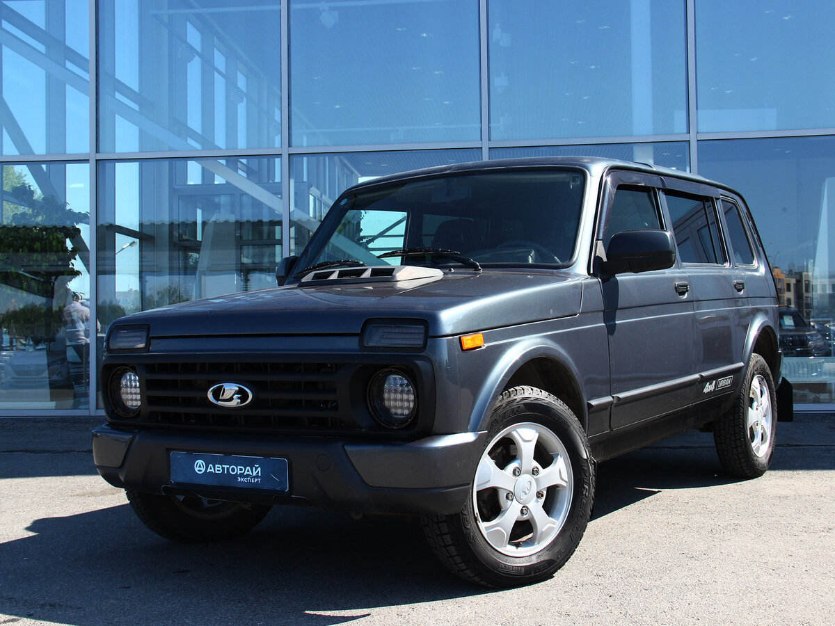 Купить б/у Lada (ВАЗ) 2131 (4x4) I 1.7 MT (83 л.с.) 4WD бензин механика ...