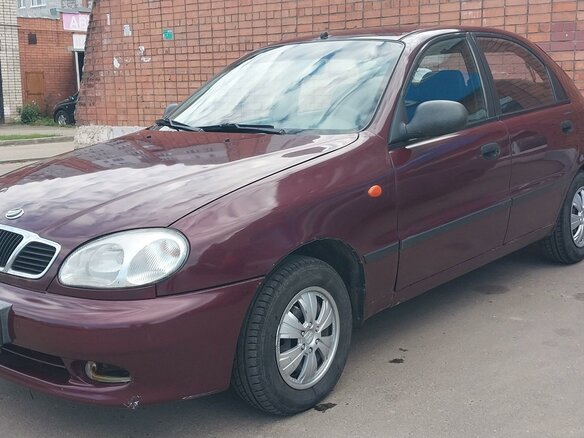 2010 ЗАЗ Chance, красный, 200000 рублей - вид 1