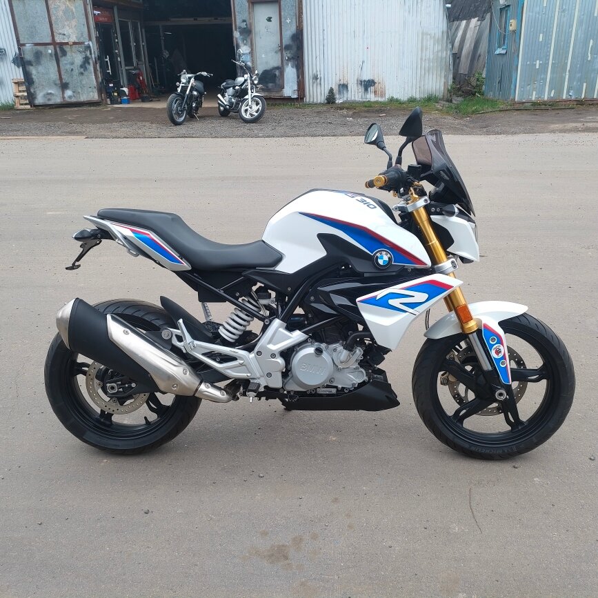 BMW G 310 R