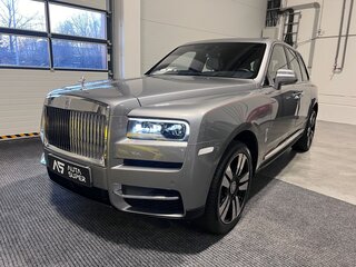 2020 Rolls-Royce Cullinan I (Series I), серый, 25200000 рублей, вид 5